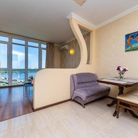 Apartments With Crazy Panoramic View Of The Dniepr Kiev Ngoại thất bức ảnh