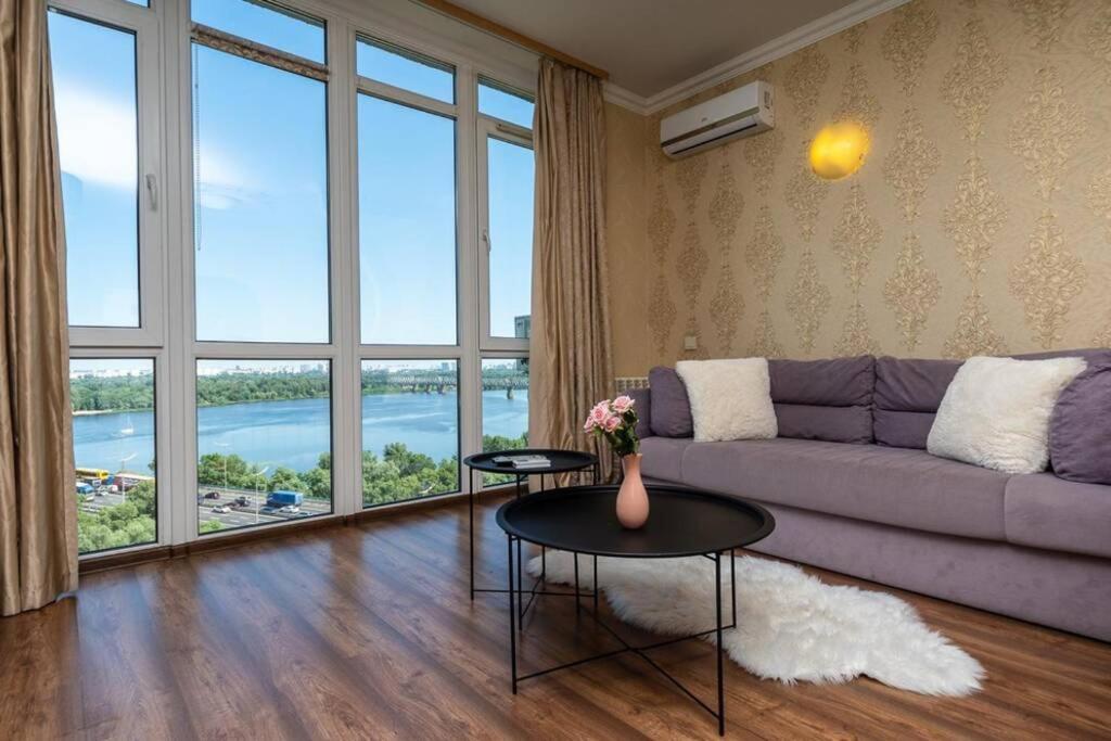 Apartments With Crazy Panoramic View Of The Dniepr Kiev Ngoại thất bức ảnh